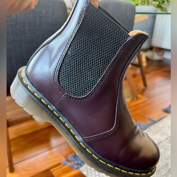 Dr Martens 2976 YS burgandy Unisex Like New w/ box - Picture 3 of 12